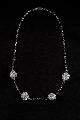 Patricia Sur Artpogio : Collier 4 boules en filigrane
