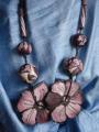 COLLIER FLEURS MAUVES