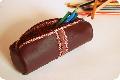 Trousse en cuir